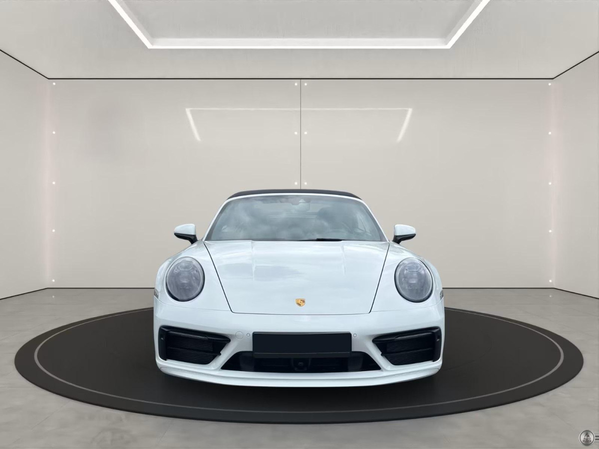 Porsche 911 992 Carrera 4S Cabriolet