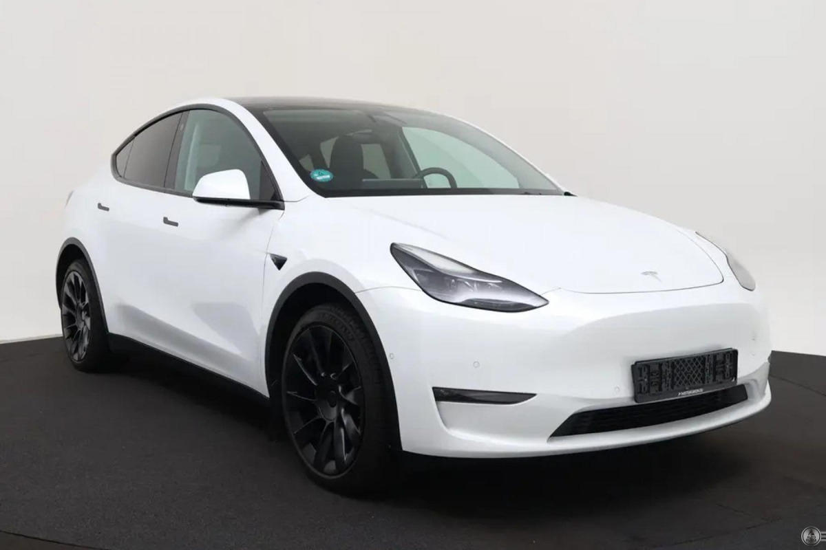 Tesla Model Y Long Range 75 kWh