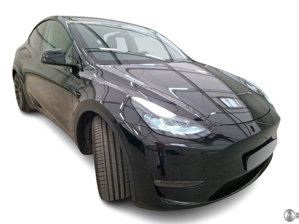 Tesla Model Y Performance Dual Motor