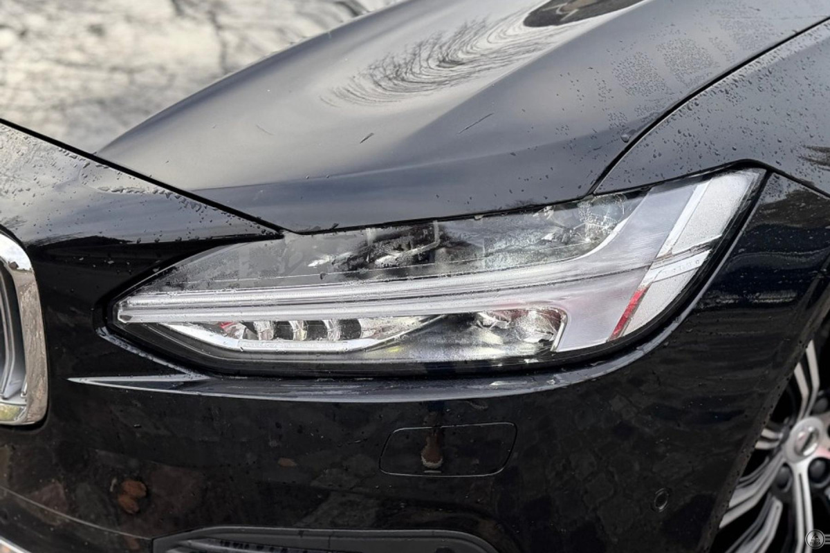 Volvo S90 T8 Plus Bright AWD