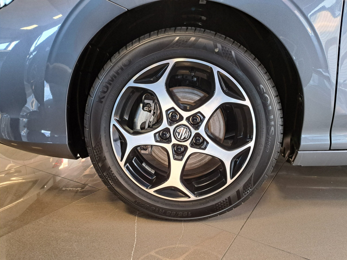 MG MG3 1,5l 5MT EMOTION