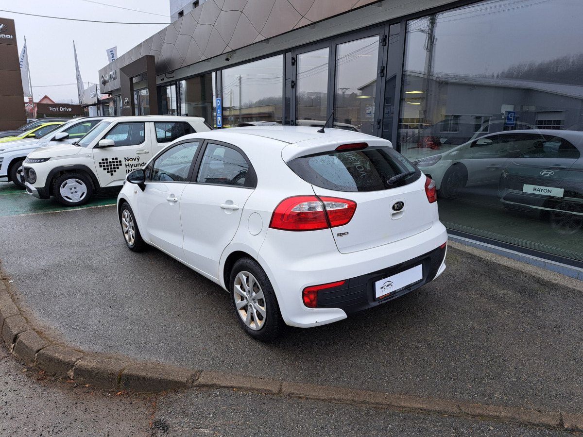 Kia Rio 1.2 D-CVVT Silver