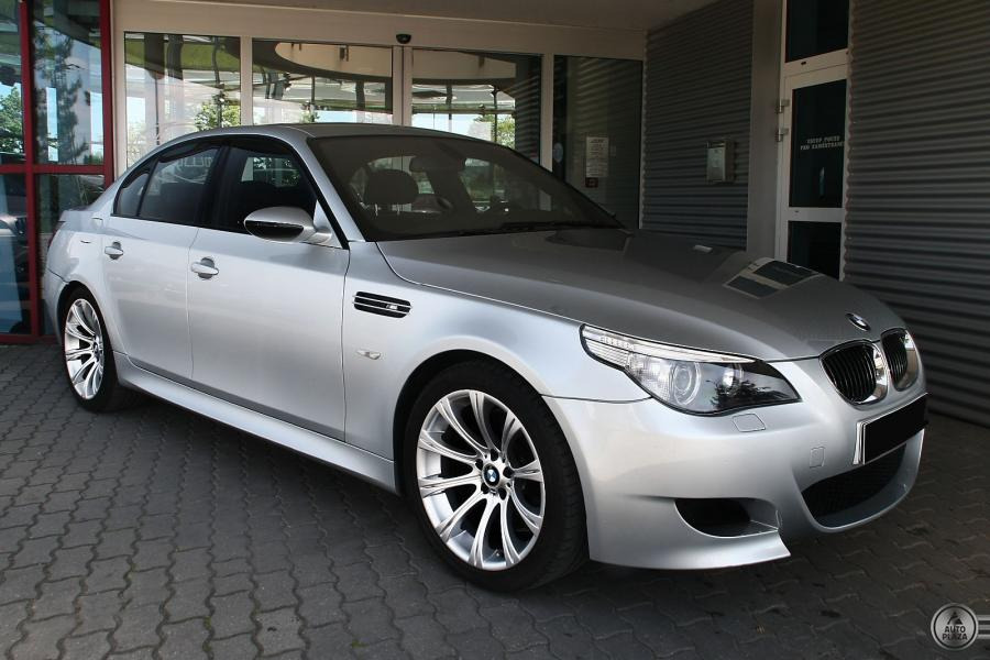 BMW M5 E60 