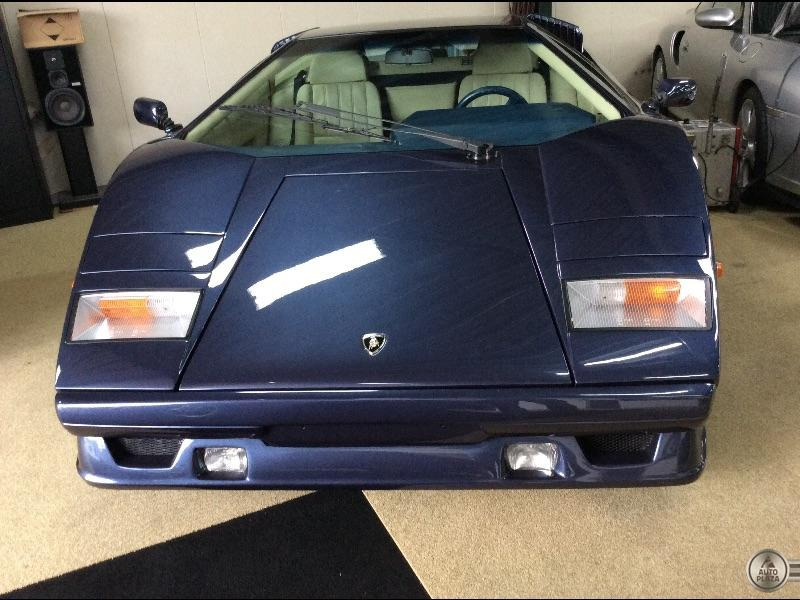 Lamborghini Countach