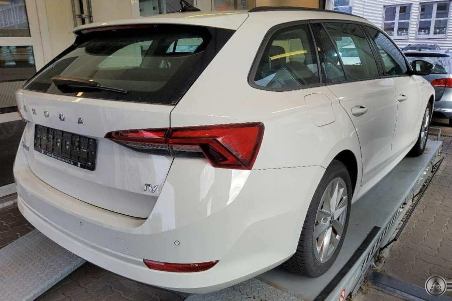 Škoda Octavia Combi 1.4 TSI Ambition Plug-in