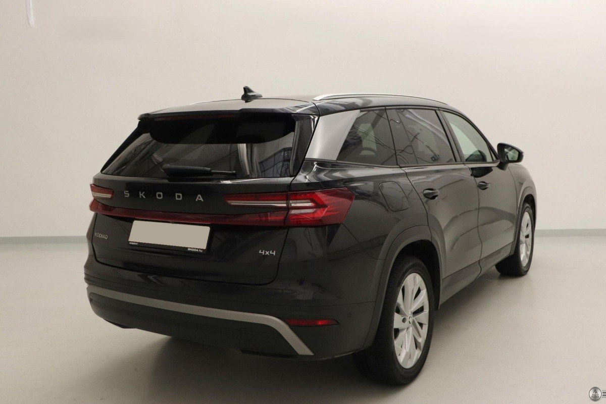 Škoda Kodiaq 2.0 TDI 142 kW 4x4 Selection DSG *Ťažné*Rezerva*