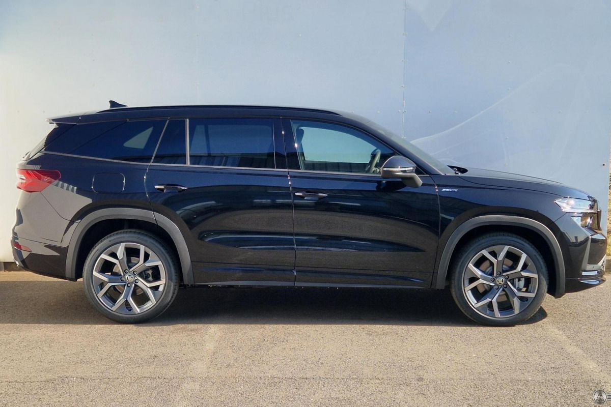 Škoda Kodiaq 2.0 TDI 142 kW DSG SportLine 4x4 *Ťažné*Rezerva*