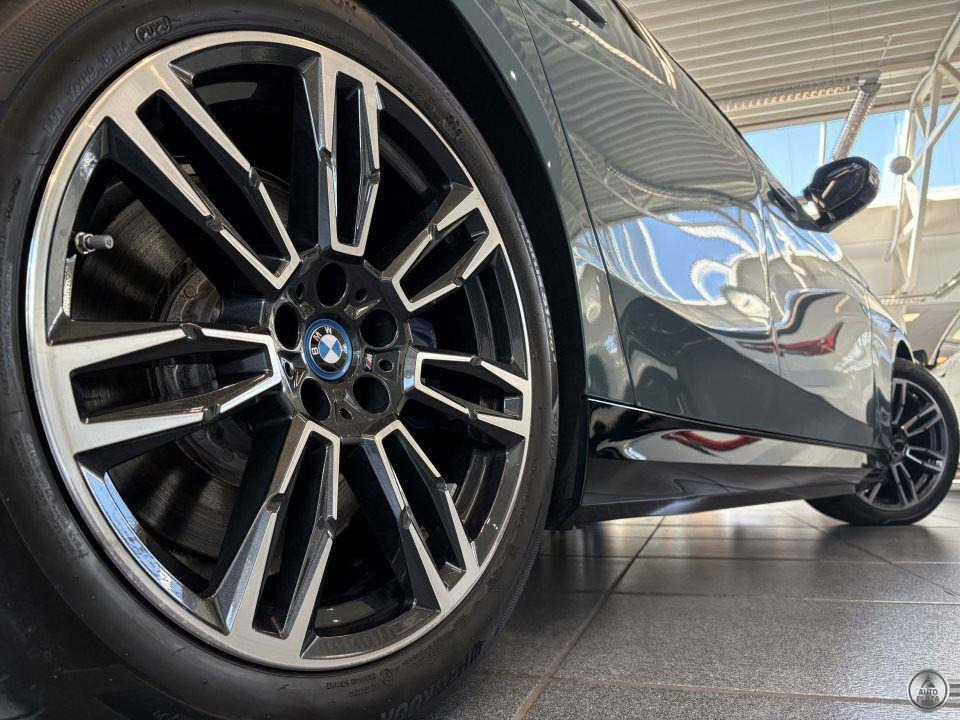 BMW i5 M60 xDrive