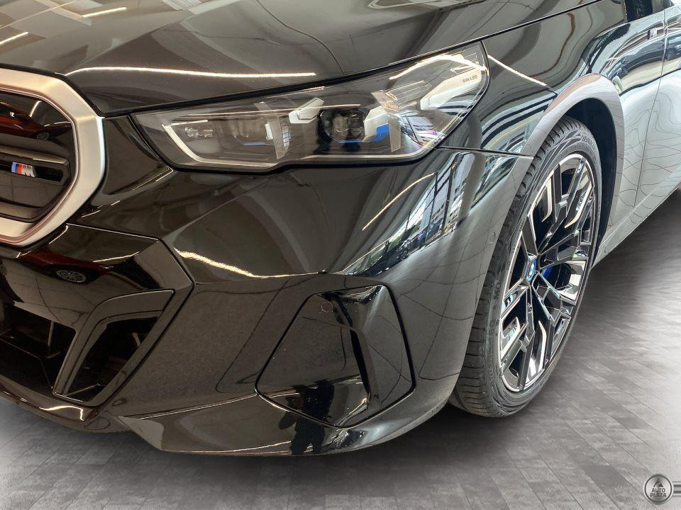 BMW i5 M60 xDrive