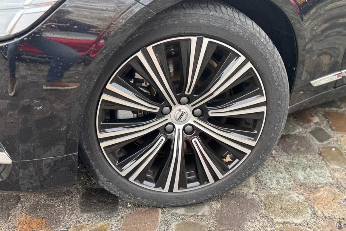 Volvo S90 T8 Plus Bright AWD