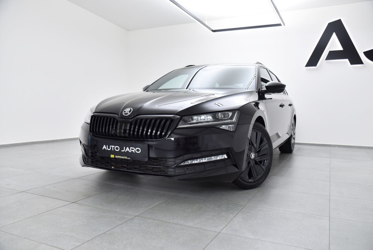 Škoda Superb Combi 2.0 TDI Sportline DSG, LED, Mŕtvy uhol, Kamera, Ambient