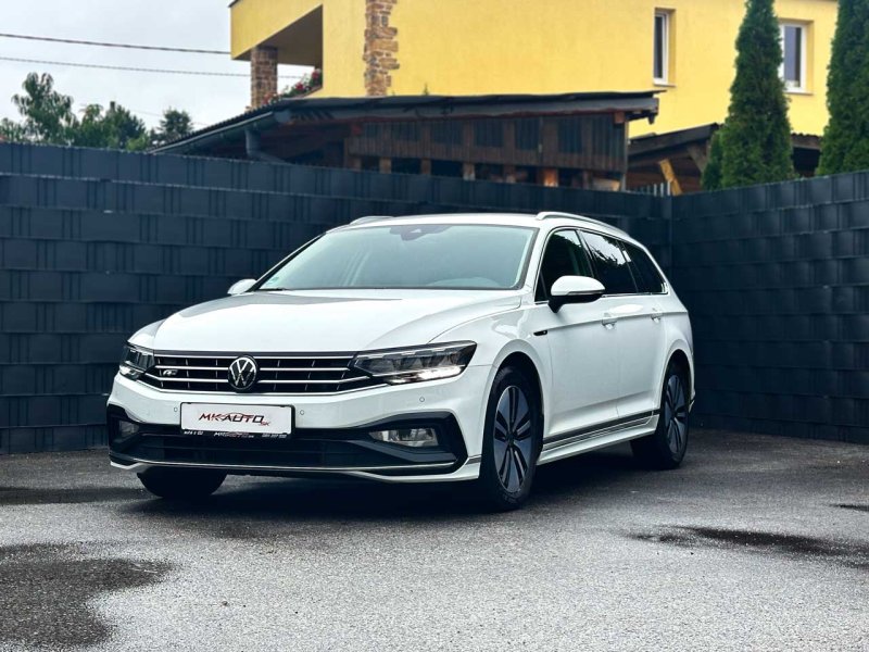 Volkswagen Passat Variant 2021 2.0 TDI 110kW DSG R-Line - Možný odpočet DPH