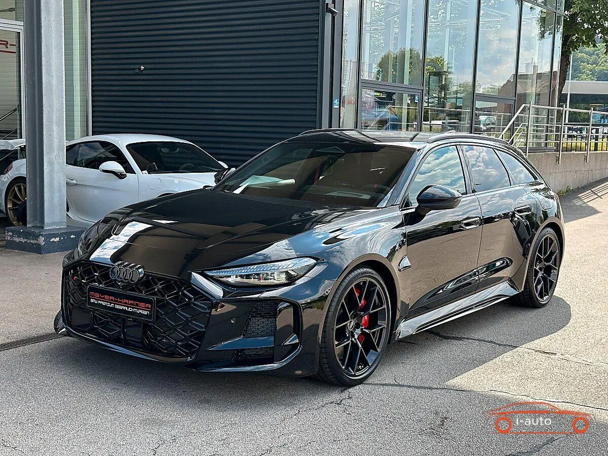 Audi RS5 Avant PHEV Quattro Tiptronic