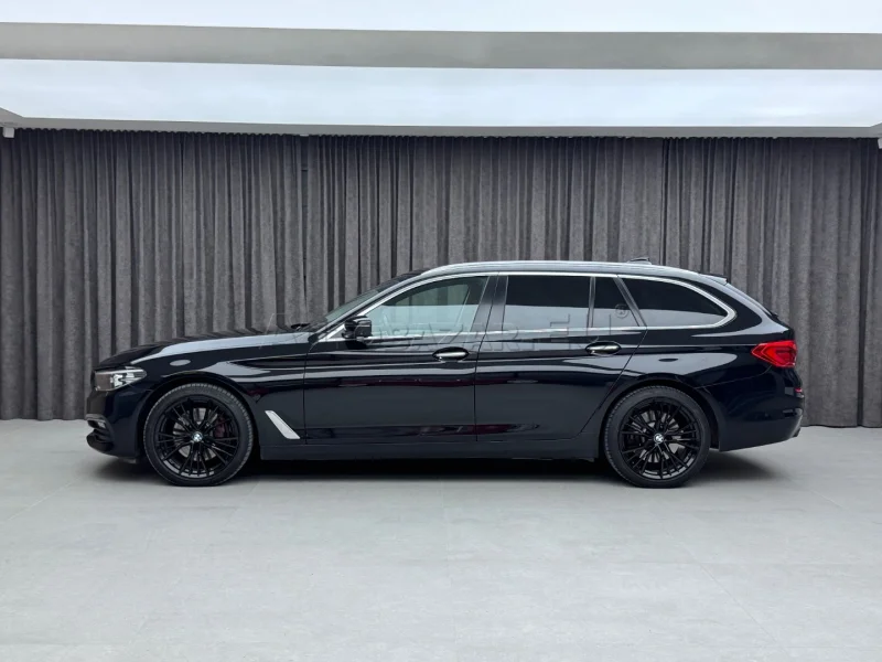 BMW Rad5 Touring 540d xDrive A/T