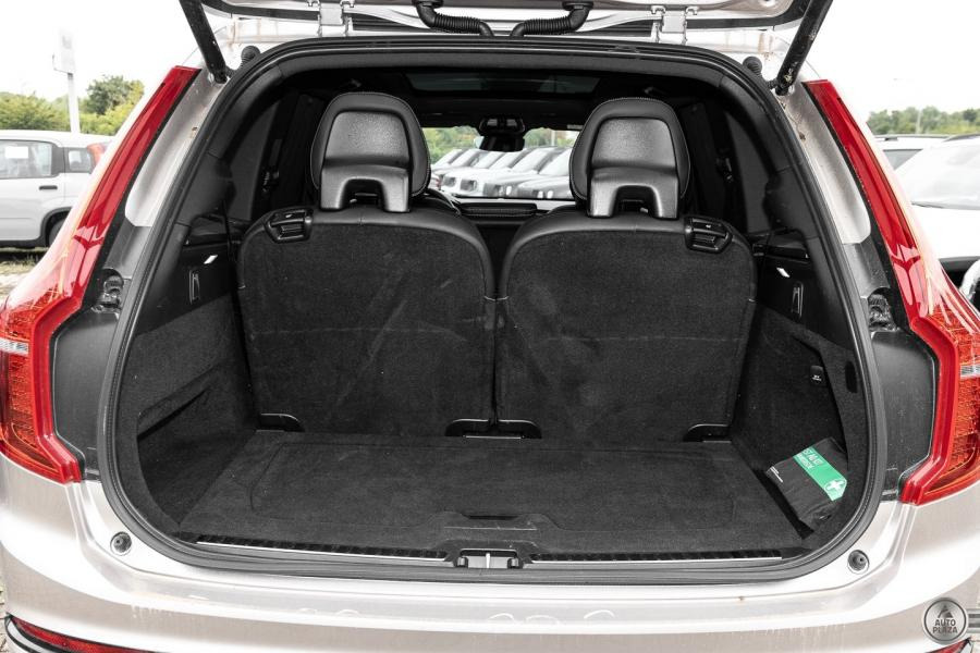 Volvo XC90 Plus Dark AWD B5 Diesel EU6d 7-Miest