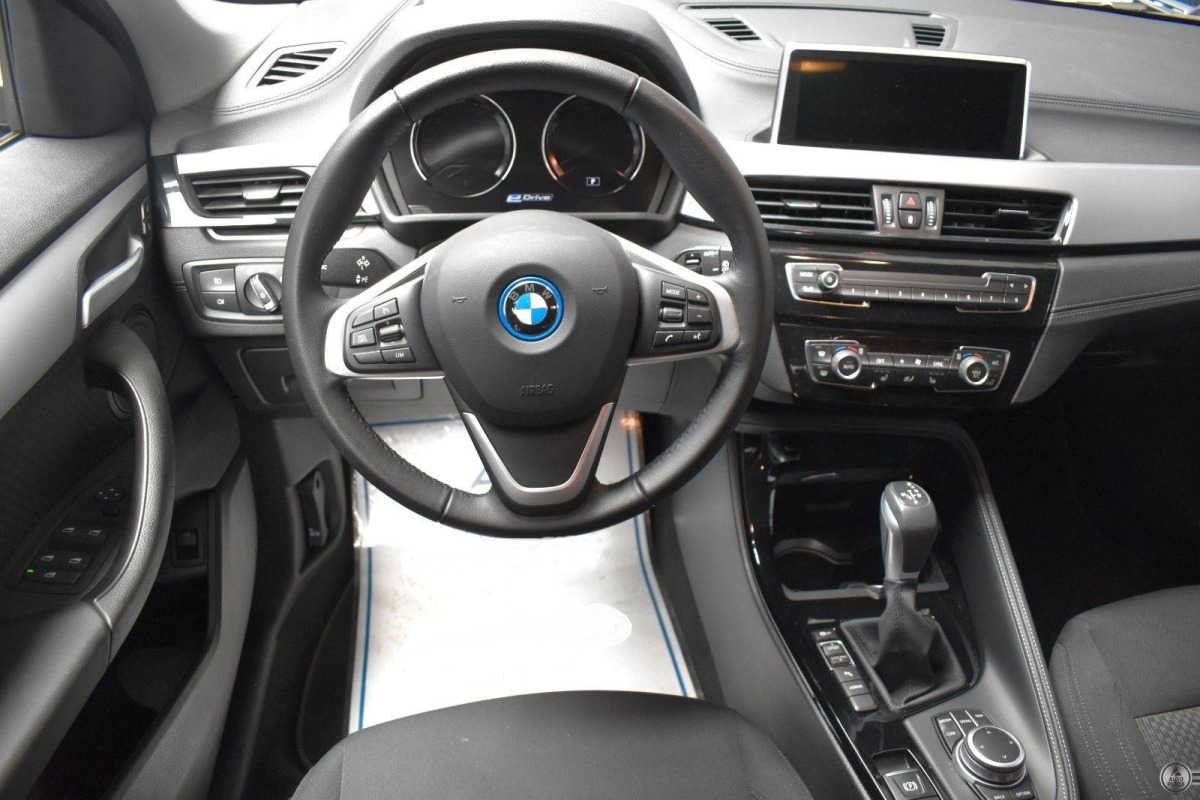 BMW X2 xDrive 25 e Advantage