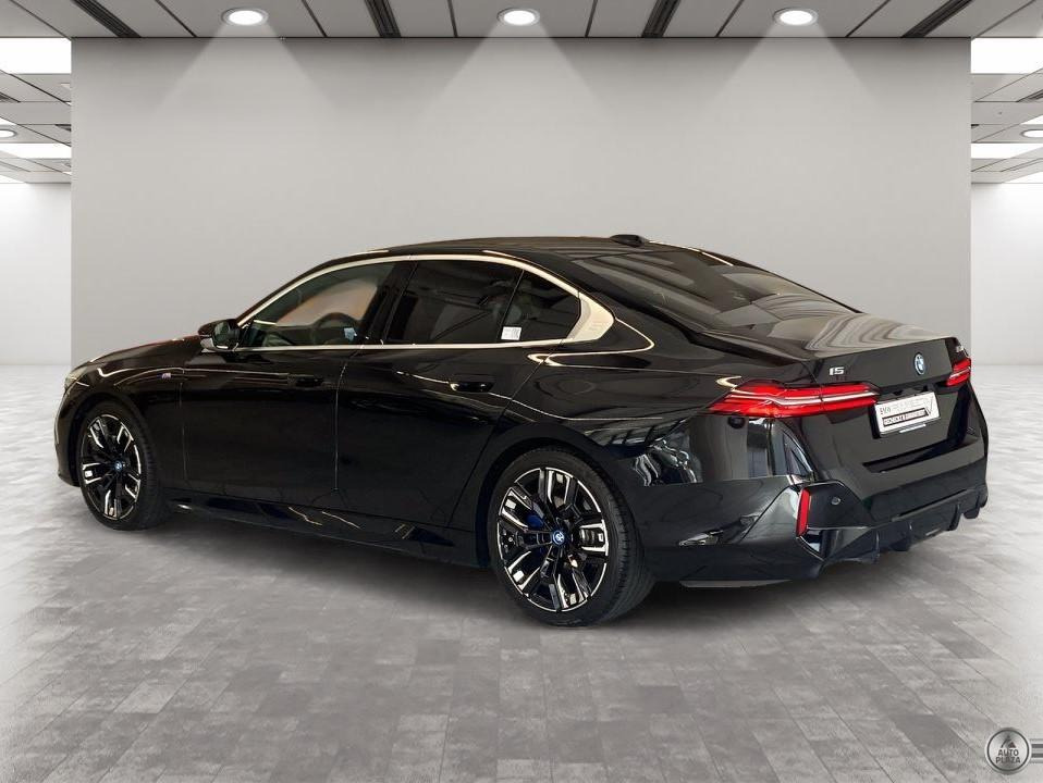 BMW i5 M60 xDrive