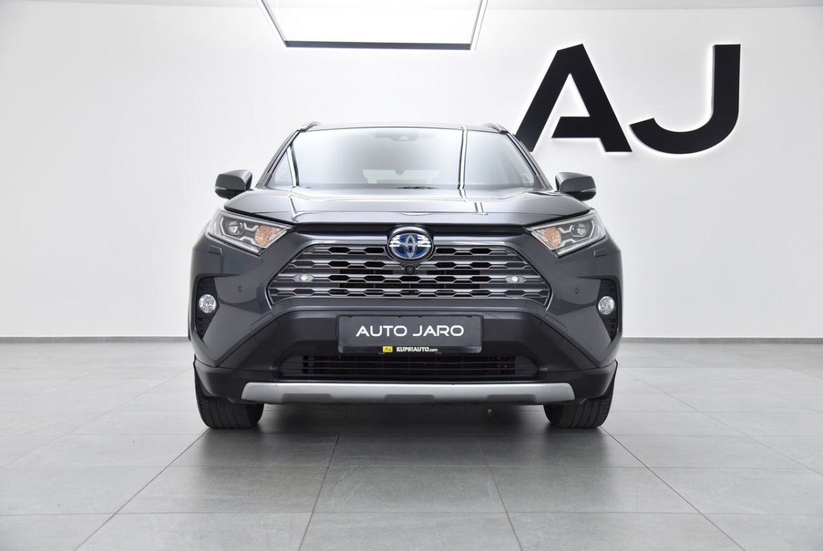Toyota RAV4 2.5 Hybrid e-CVT Lounge AWD, LED, 360kam, Mŕtvy uhol