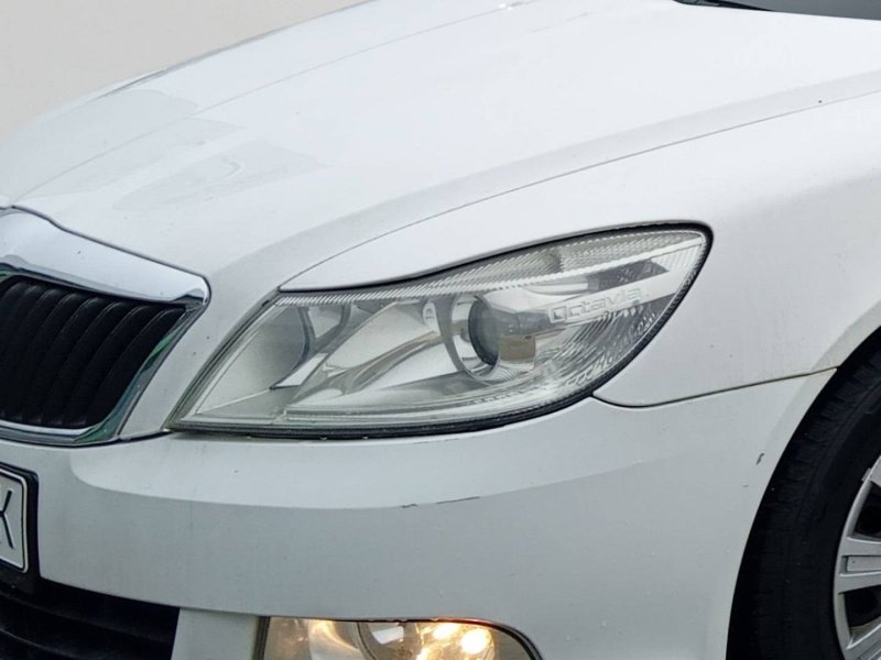 Škoda OCTAVIA COMBI 1.9 TDI PD AMBIENTE DSG