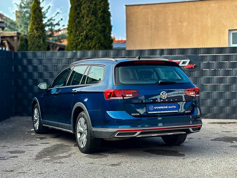 Volkswagen Passat Alltrack Variant 2.0 TDI 140kW DSG 4MOTION 2020