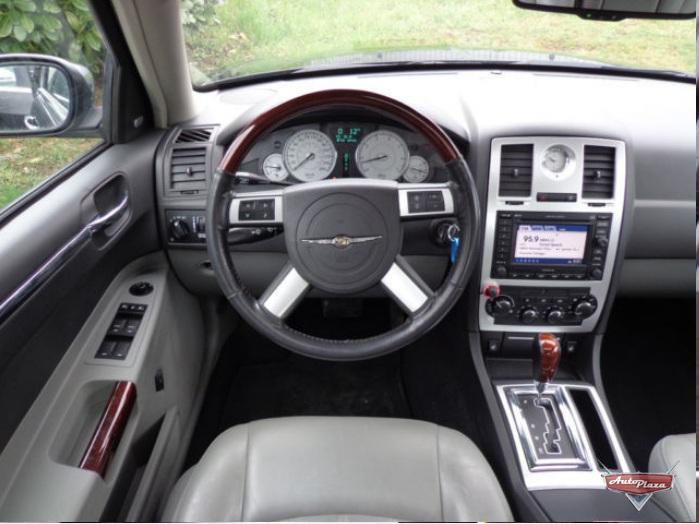 Chrysler 300C 3.0 CRD DPF Automat Navi Xenon