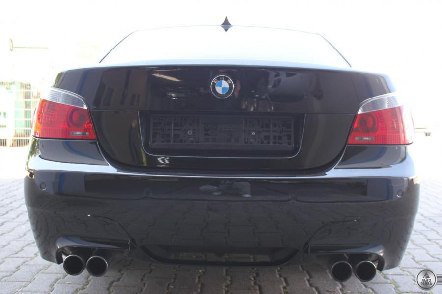 BMW M5 E60