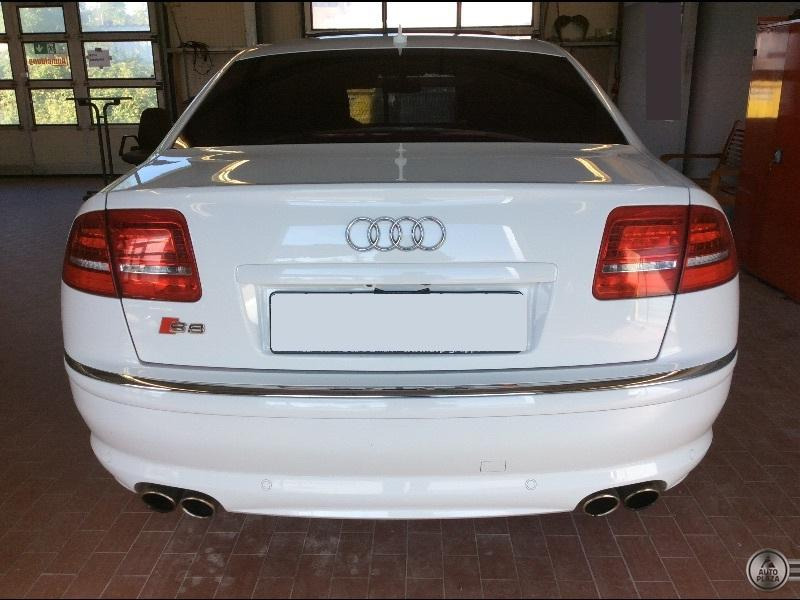 Audi S8 5.2 V10 FSI Quattro