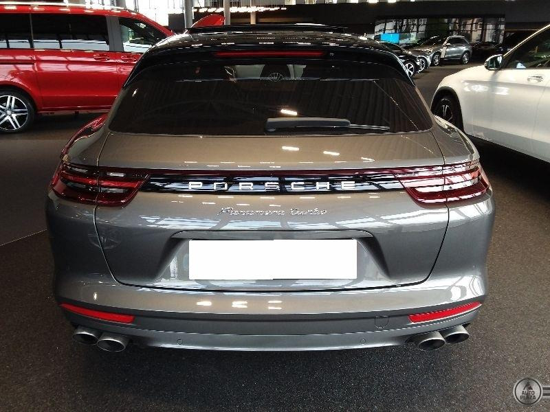 Porsche Panamera Sport Turismo Turbo