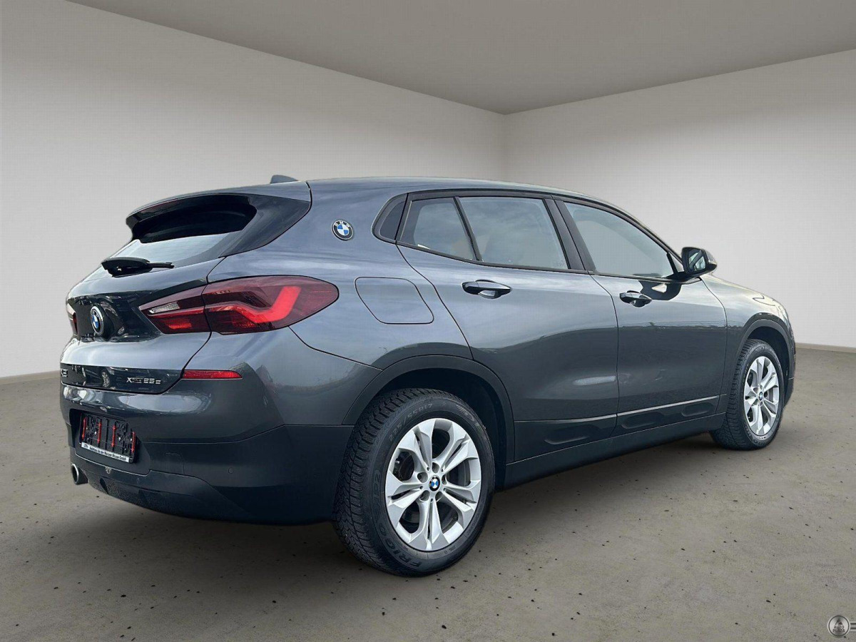 BMW X2 xDrive25e