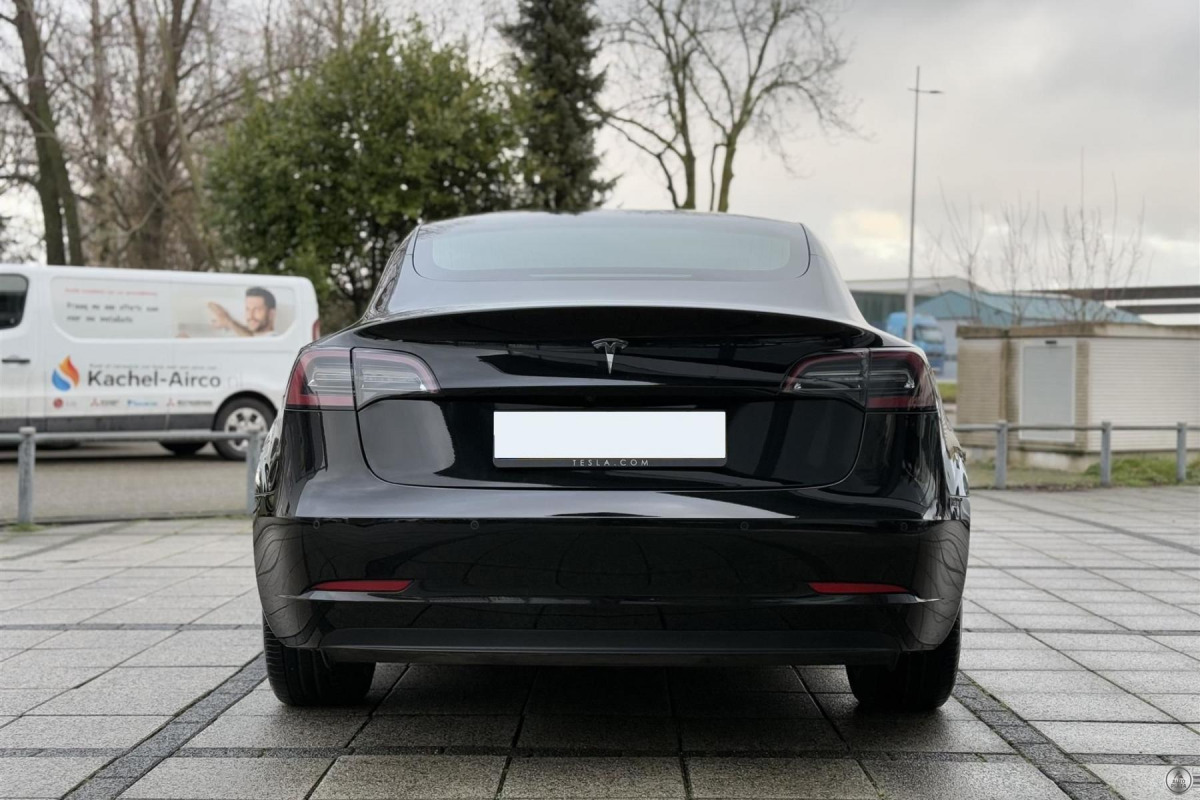 Tesla Model 3 Standard Range Plus