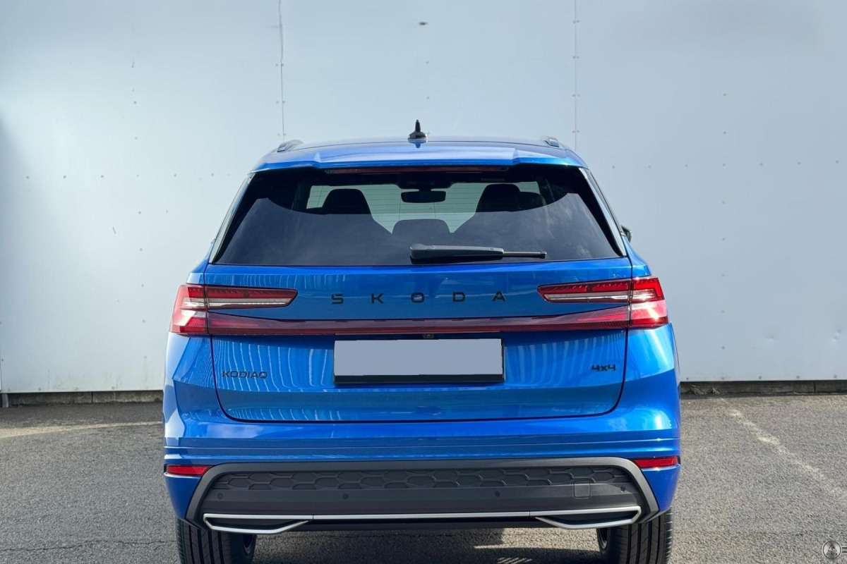 Škoda Kodiaq 2.0 TDI / 142 kW SportLine 4x4 DSG *Ťažné*Rezerva*