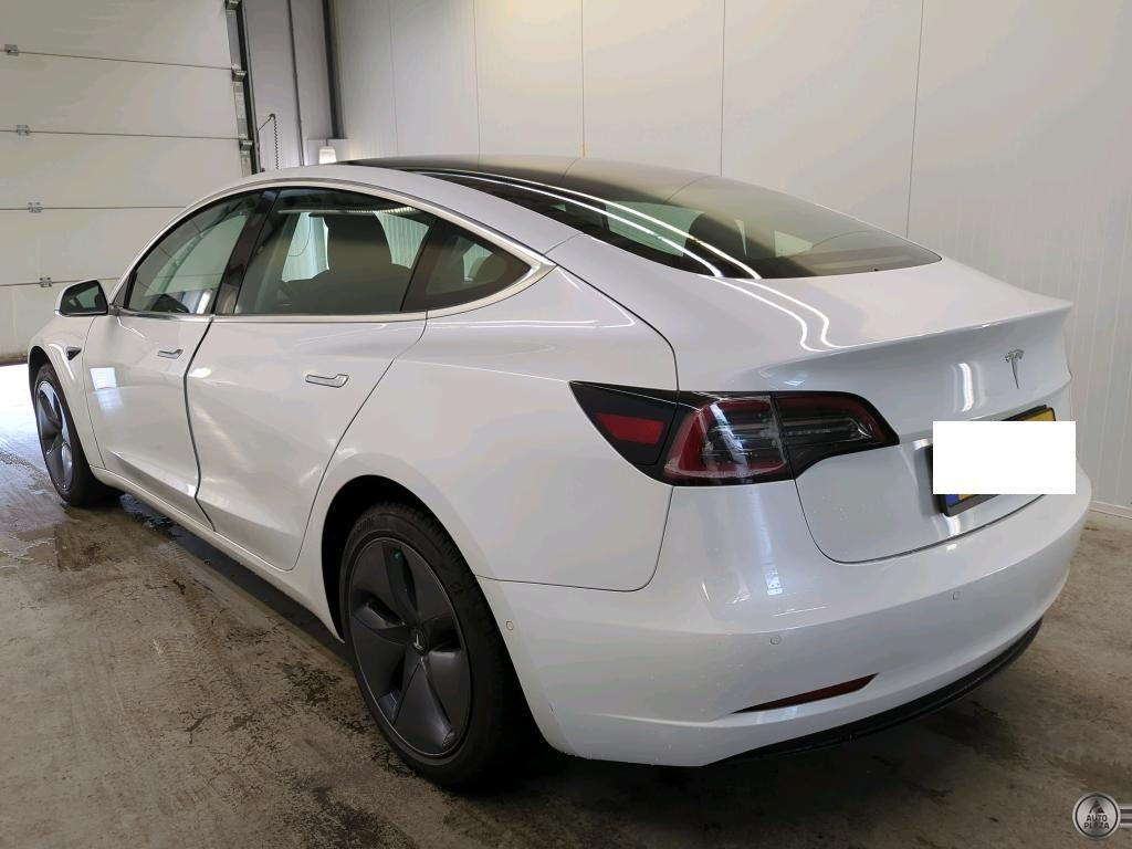 Tesla Model 3 Standard Range Plus