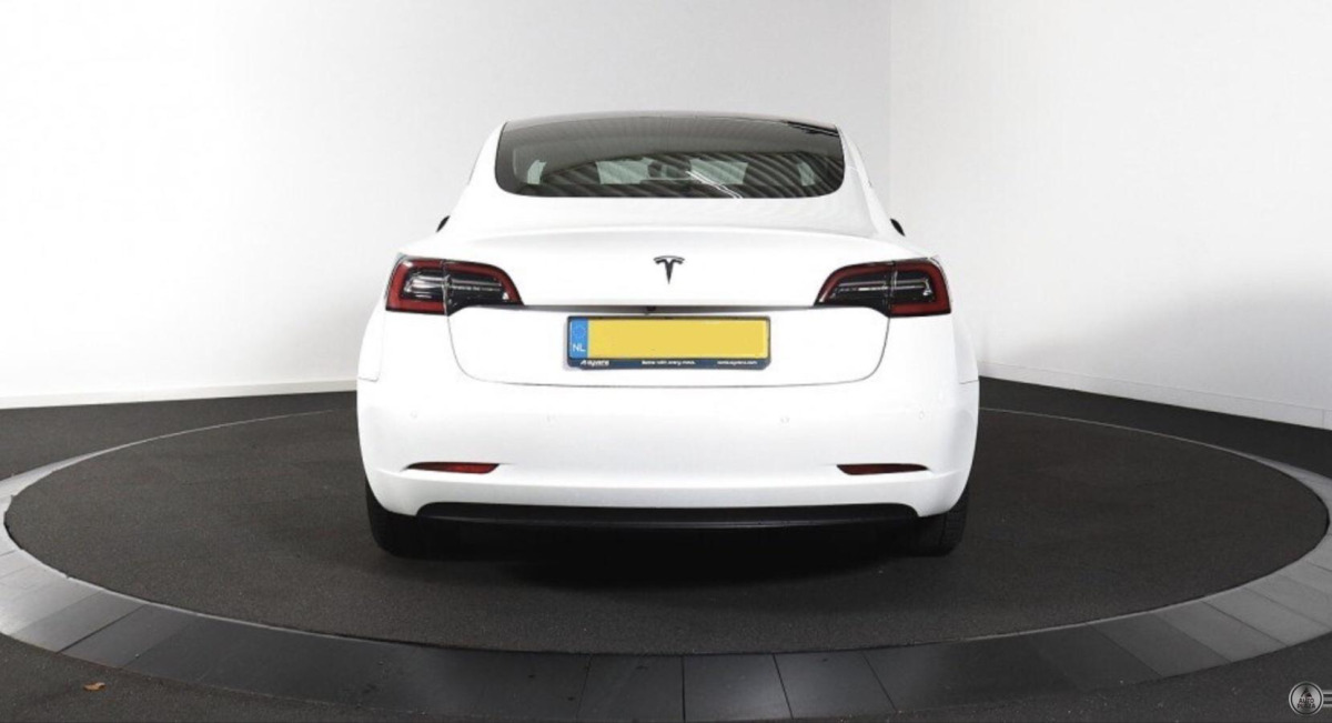 Tesla Model 3 Standard Range Plus 60kWh