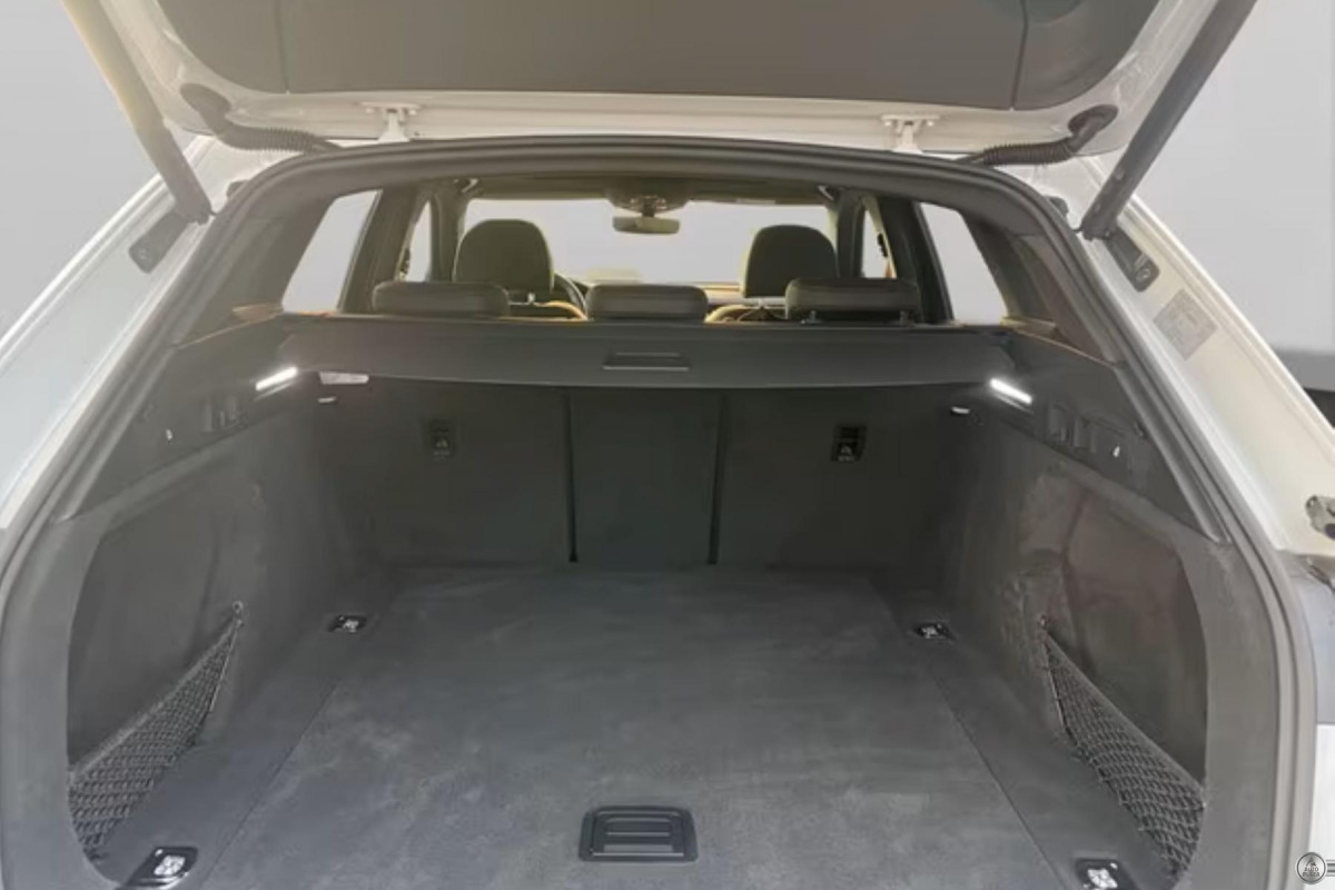 Audi Q8 e-tron 55 Quattro S line