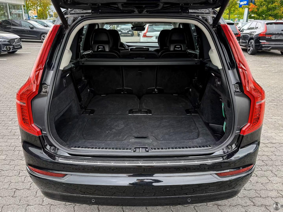Volvo XC90 Core AWD 7Miest