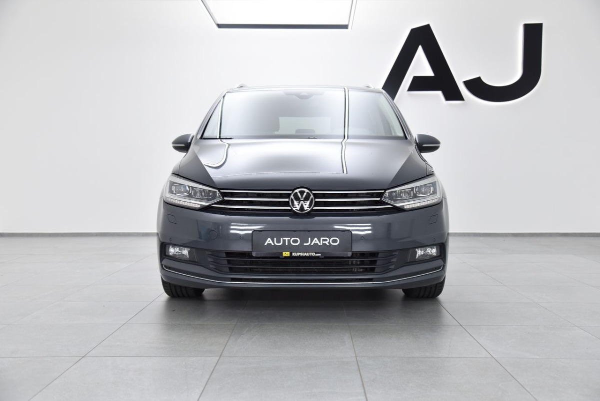 Volkswagen Touran 2.0 TDI Comfortline DSG, LED, Vyhr.čelné, Ťažné, Mŕtvy uhol