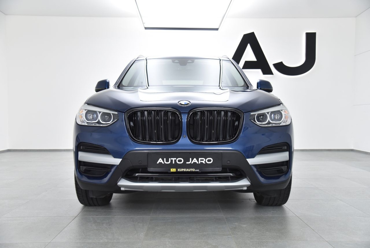 BMW X3 xDrive 30d mHEV A/T, LED, 360kam, Ambient, El. kufor