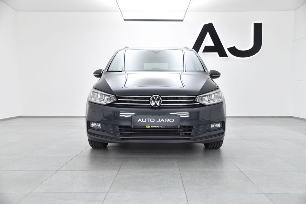 Volkswagen Touran 2.0 TDI Comfortline, 7miestne, LED, ACC, Mŕtvy uhol, Ťažné