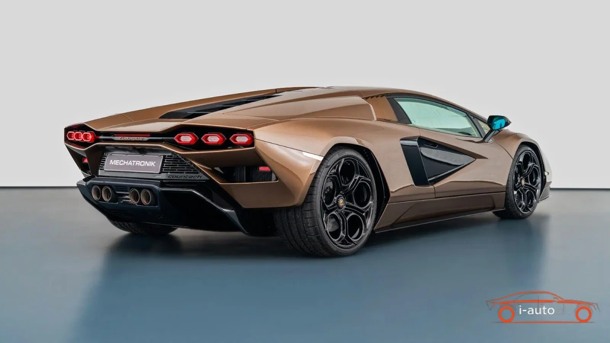 Lamborghini COUNTACH LPI 800-4