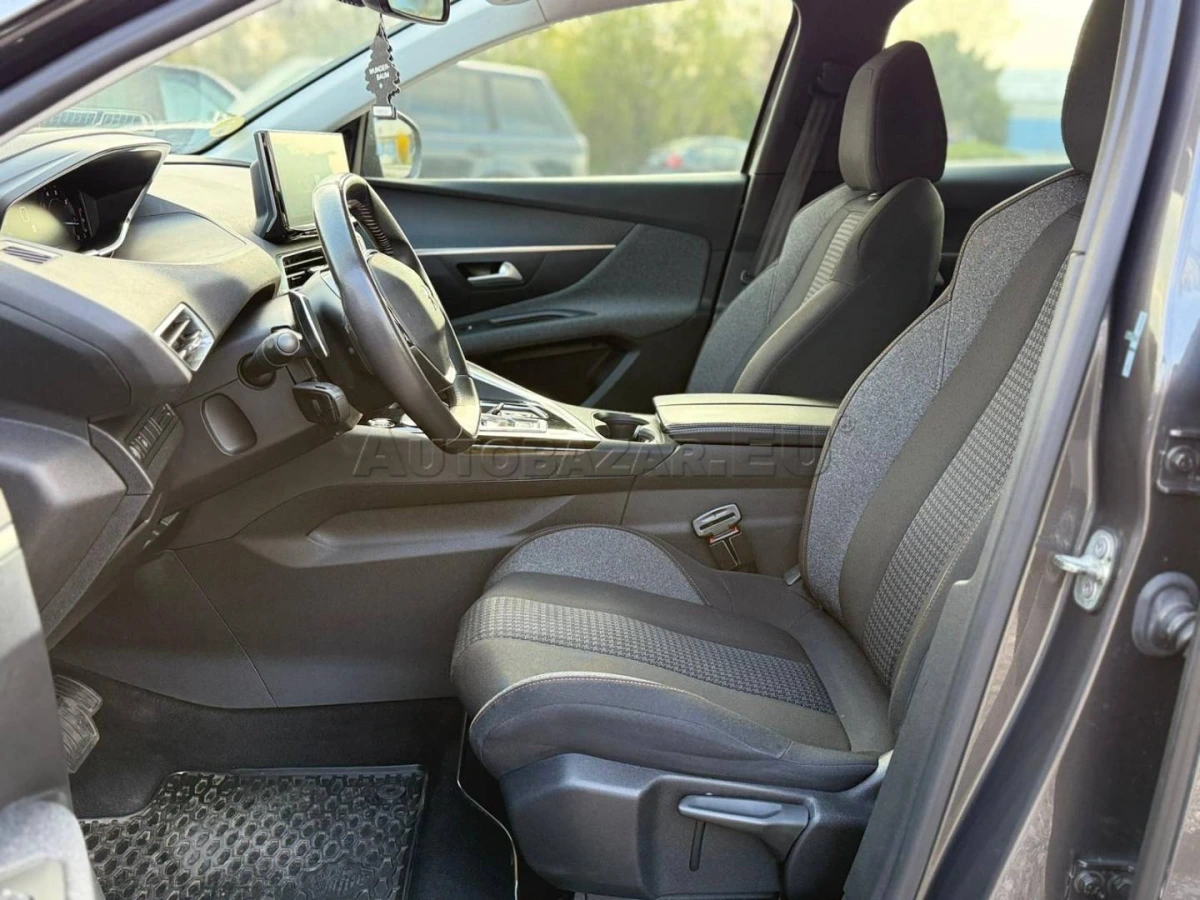 Peugeot 3008 1.5 Blue HDi 130k Active Pack A/T