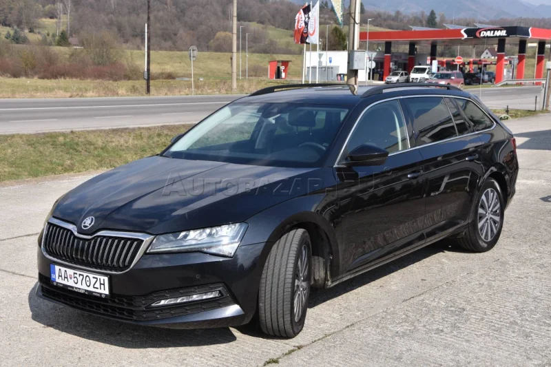 Škoda Superb Combi 2.0 TDI SCR Ambition DSG