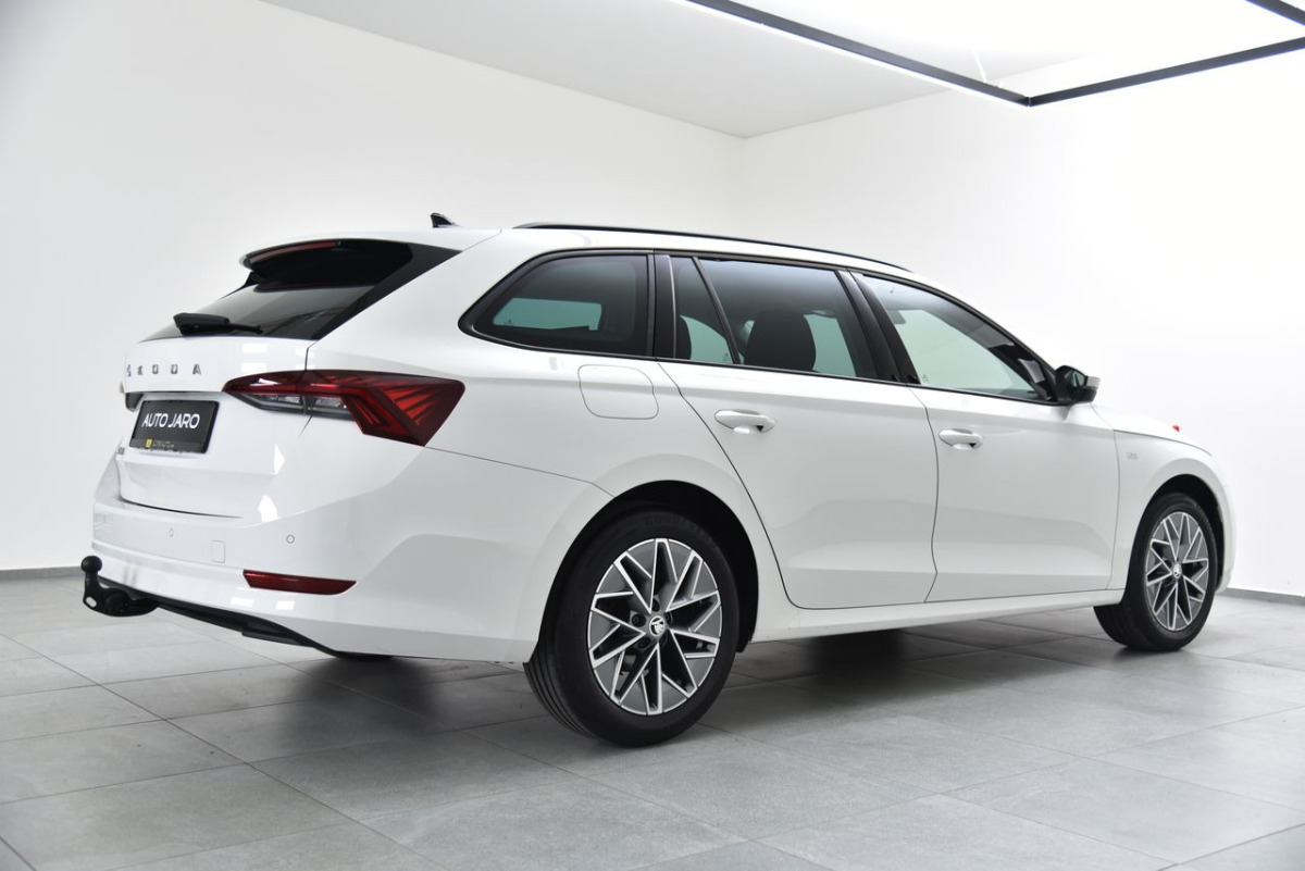 Škoda Octavia Combi 2.0 TDI Style DSG, LED, ACC, Lane Assist, 4xVyhr.sed+volant