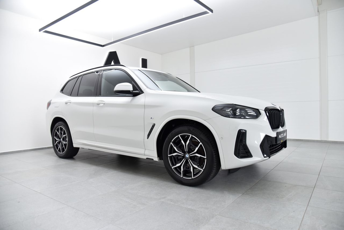 BMW X3 xDrive 20i mHEV M-packet A/T, LED, Kamera, Mŕtvy uhol