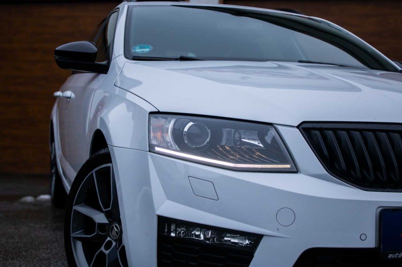 Škoda Octavia Combi RS 4x4 2017 2.0 TDI 135kW