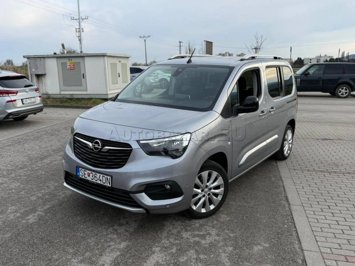 Opel Combo Life 1.2 Turbo 130k Elegance Plus AT8