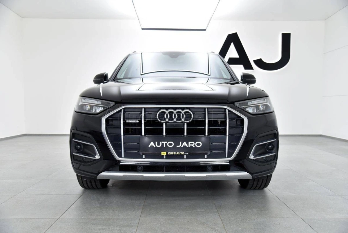 Audi Q5 40 2.0 TDI mHEV Advanced Quattro S-tronic, LED, Virtual, Ambient, Ťažné