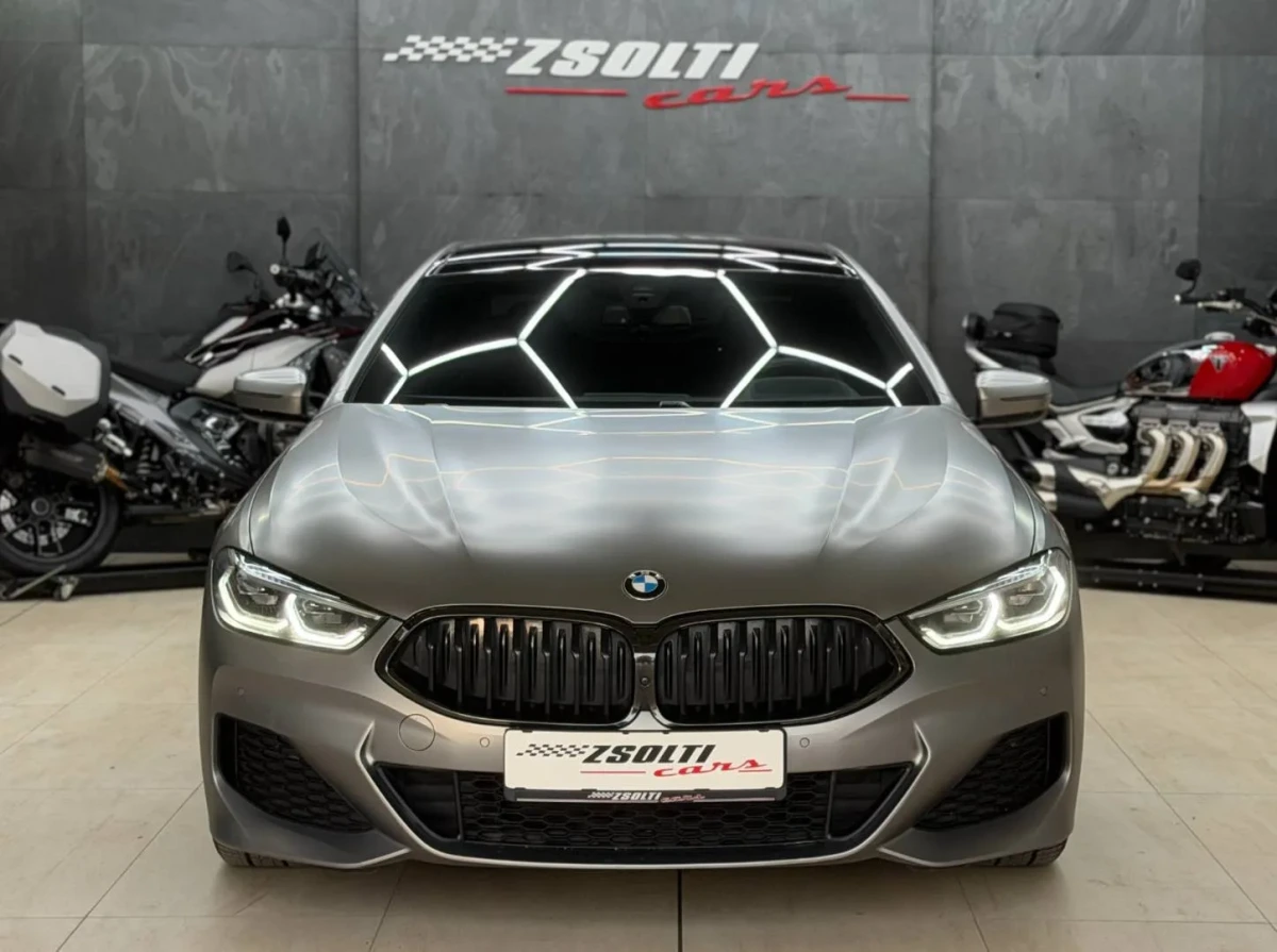 BMW Rad 8 840d xDrive, Adaptive LED, SoftClose, Pano, TOP!