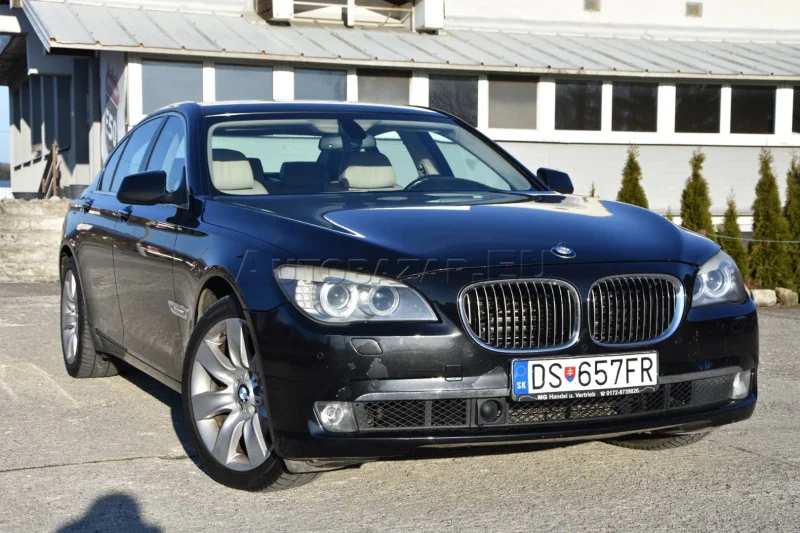BMW Rad7 750i xDrive