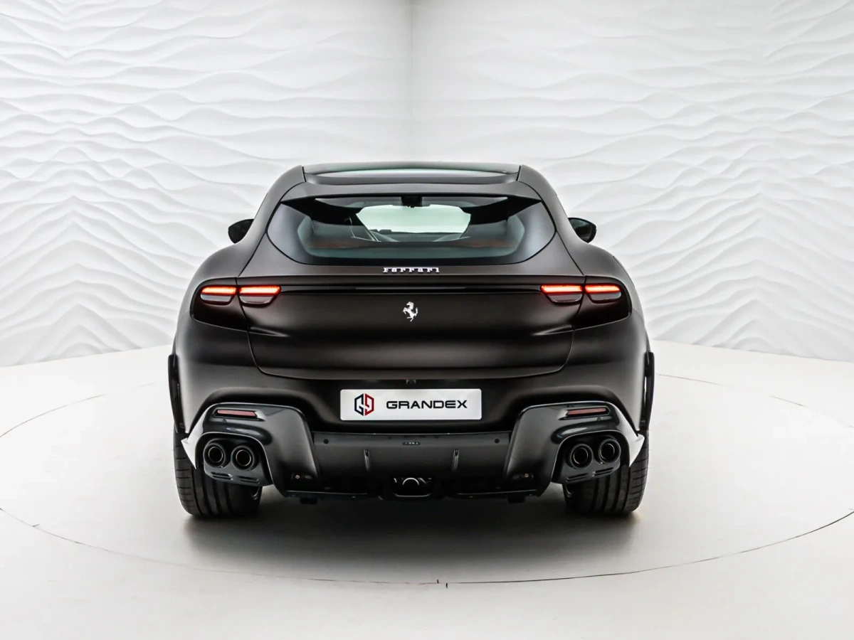 Ferrari Purosangue