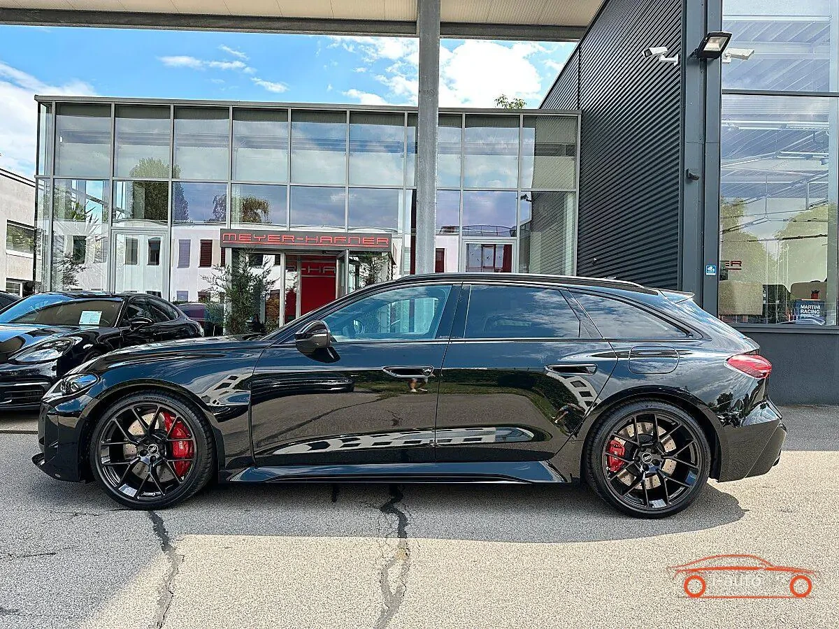 Audi RS5 Avant PHEV Quattro Tiptronic
